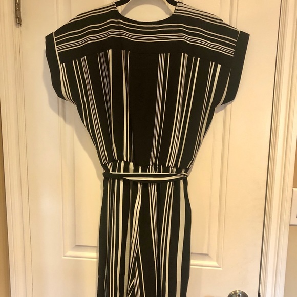 Spense Short Sleeve Striped Jumpsuit Size 8 - Picture 4 of 4